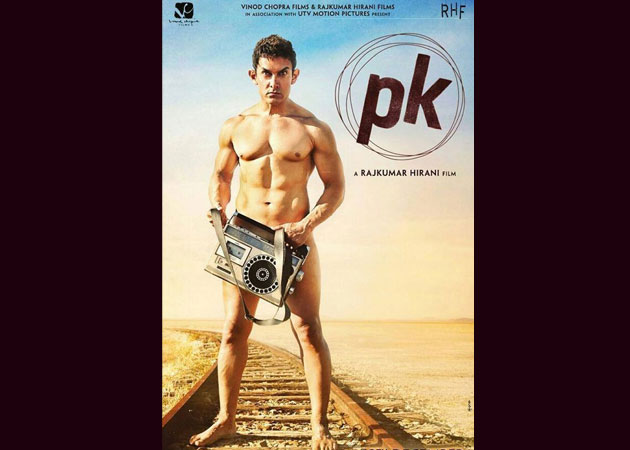 Aamir Khan Defends Nudity on <i>PK</i> Poster