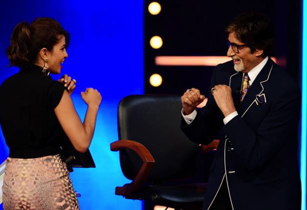 Priyanka Chopra on Hot Seat in Kaun Banega Crorepati 8