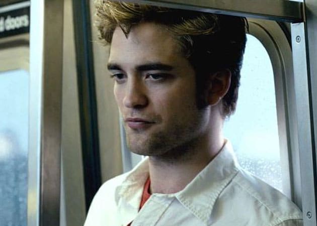  Robert Pattinson: I Have Become a Recluse