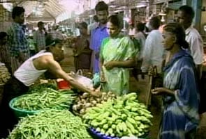 Food inflation falls to  39-month low, at 6.6%