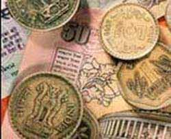 RBI should let rupee fall further: Marc Faber
