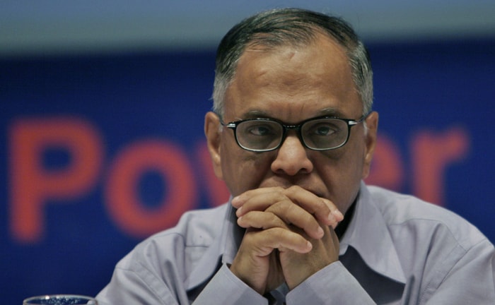 No need to worry over fall in rupee: Murthy