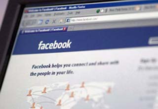 Goldman Sachs, Morgan Stanley lead race to manage Facebook IPO