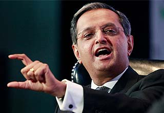 Indian banks need to be well-funded to tap growth: Vikram Pandit
