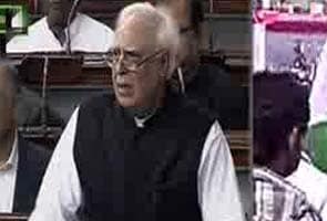 Investors have not lost confidence in telecom sector: Sibal