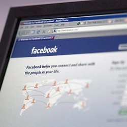 Facebook IPO: Underwriters to get 1.1% fee, says source