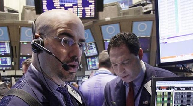 Global stocks, oil fall on US jobs data