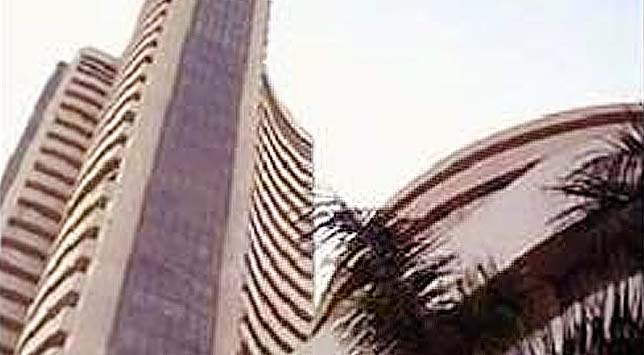 Sensex down 300 points on RBI stance, Nifty below 5050