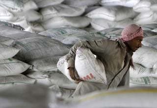 India Cements plans exports