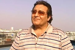 Bombay Talkies With Vinod Khanna (Aired: December 15, 2006) Bombay Talkies With Vinod Khanna (Aired: December 15, 2006)