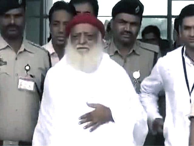Video : Is Asaram Bapu above the law?