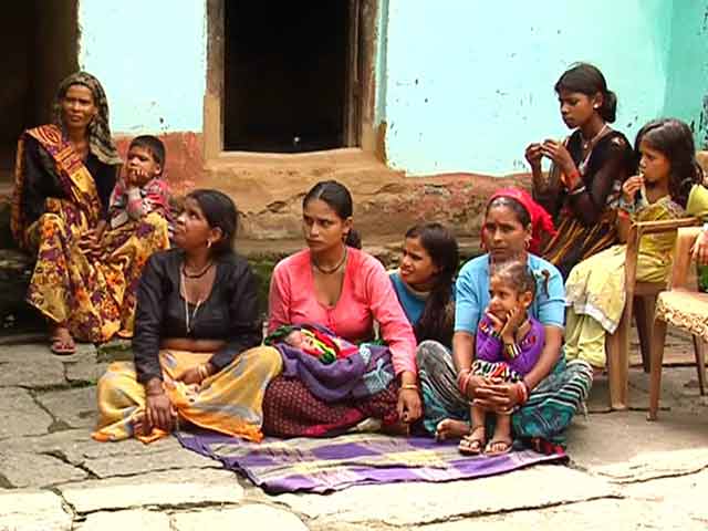 उत्तराखंड सैलाब : जिंदगी को पटरी पर लाने की जद्दोजहद