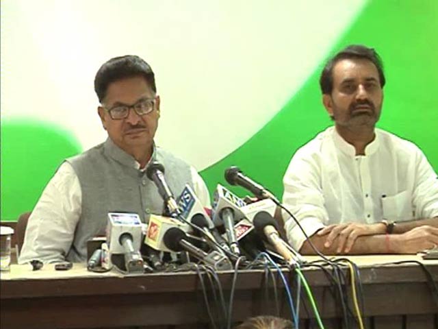 Congress targets Narendra Modi over Prajapati encounter case