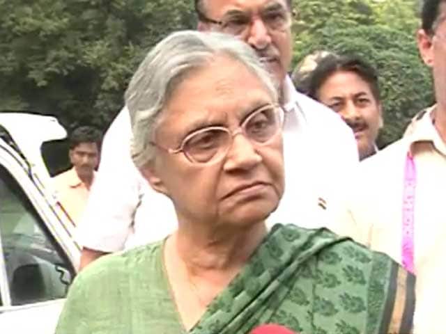 Video : Delhi chief Minister Sheila Dikshit faces FIR, government challenges court order