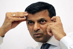 Raghuram Rajan: 'rockstar' economist, now on RBI hot seat Raghuram Rajan: 'rockstar' economist, now on RBI hot seat
