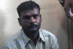 30 रेप, 15 हत्या का आरोपी जेल से फरार 30 रेप, 15 हत्या का आरोपी जेल से फरार