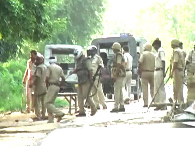Violent protests in Barabanki after man protesting illegal sand mining killed