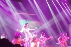 Katrina, SRK perform at a wedding in London Katrina, SRK perform at a wedding in London