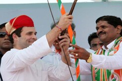 'Your dreams are my dreams,' Rahul tells Udaipur's tribals 'Your dreams are my dreams,' Rahul tells Udaipur's tribals