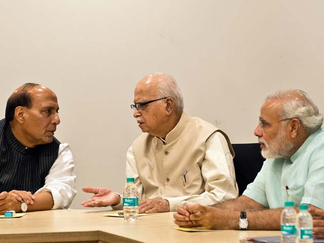 Modi for PM? Adamant Advani refuses to support, say sources