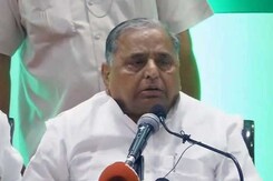 आजम नाराज नहीं हो सकते : मुलायम सिंह यादव आजम नाराज नहीं हो सकते : मुलायम सिंह यादव