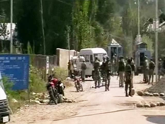 Video : Shopian firing: Jammu and Kashmir government orders shifting of CRPF camp