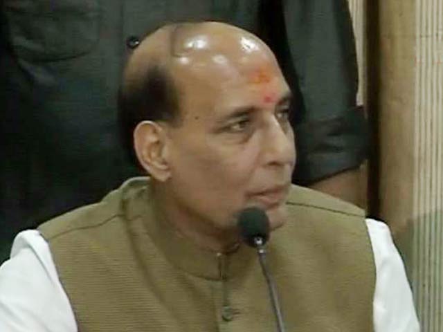 राजनाथ ने कहा, सक्रिय रहेंगे आडवाणी