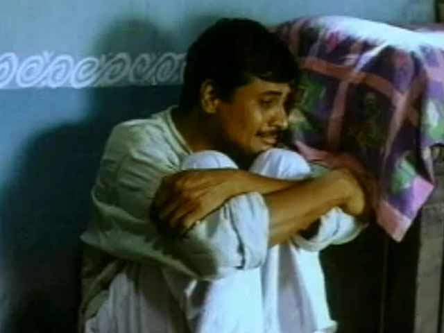 Indie Film Club: Review of 'Avchetan'' (Aired: May 2005)