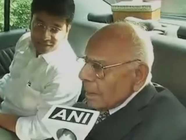 आसाराम के मीडिया ट्रायल पर ऐतराज : राम जेठमलानी