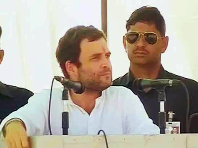 गरीबी का कारण बीमारी, बेरोजगारी नहीं : राहुल गांधी