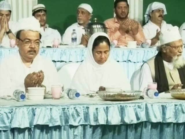 Video : Mamata Banerjee's Muslim policy in West Bengal under scanner