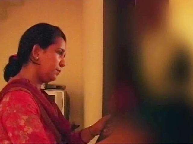 Videos : मंत्री पर रेप का आरोप, खौफ में है पीड़ित महिला
