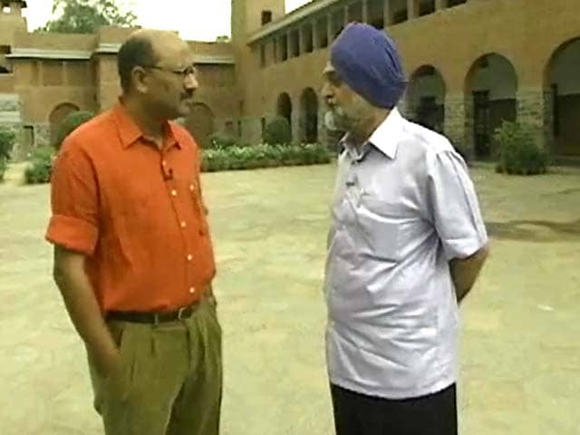 Walk The Talk: Montek Singh Ahluwalia (Aired: Jaunary 2008)