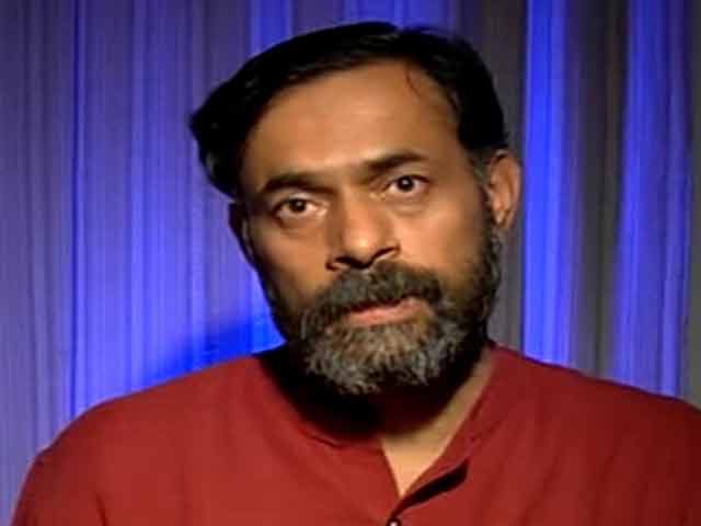 Video : Aam Aadmi Party leader Yogendra Yadav sacked from University Grants Commission