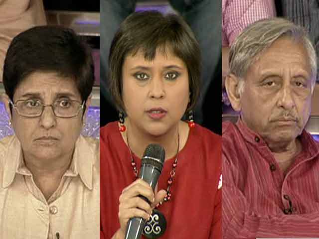 Khaki uniform: Coloured by politics?