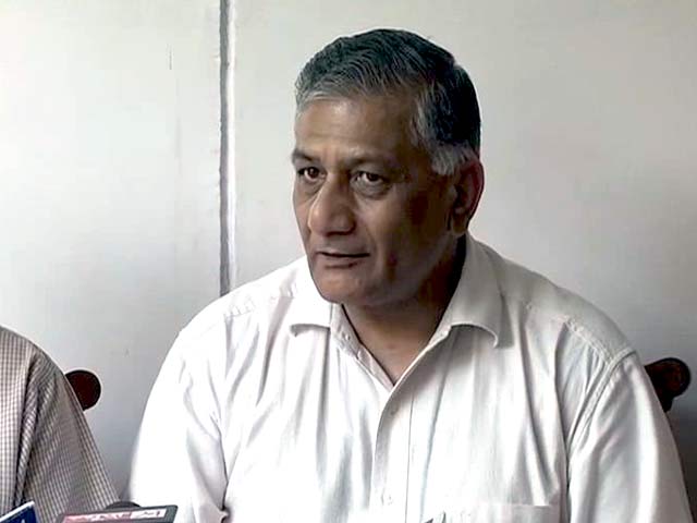 कश्मीर के मंत्रियों को दी गई रकम रिश्वत नहीं थी : वीके सिंह