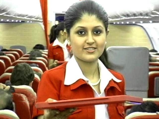 Video : Inside the glam world of air hostesses (Aired: December 2006)