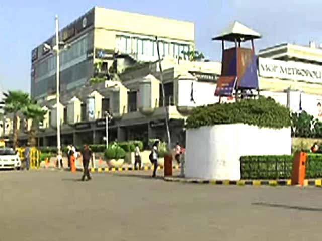 दिल्ली में शॉपिंग मॉल्स की सुरक्षा बढ़ाने के निर्देश