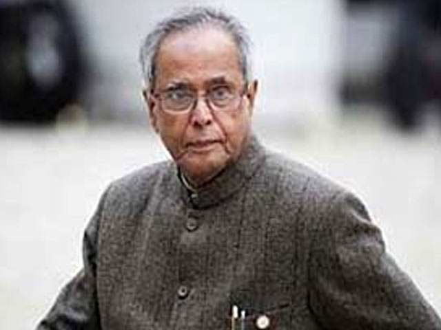 दागी नेताओं पर अध्यादेश पर राष्ट्रपति 'अभी' नहीं करेंगे दस्तखत