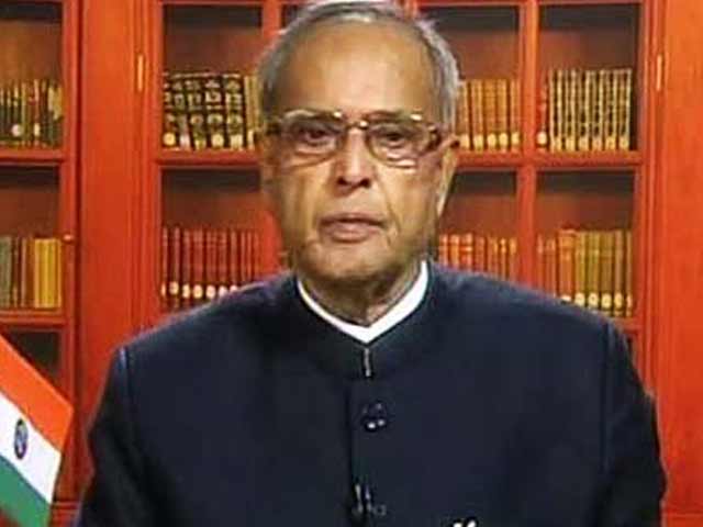 न्यूजरूम : दागी नेताओं पर अध्यादेश, प्रणब ने पूछे सवाल