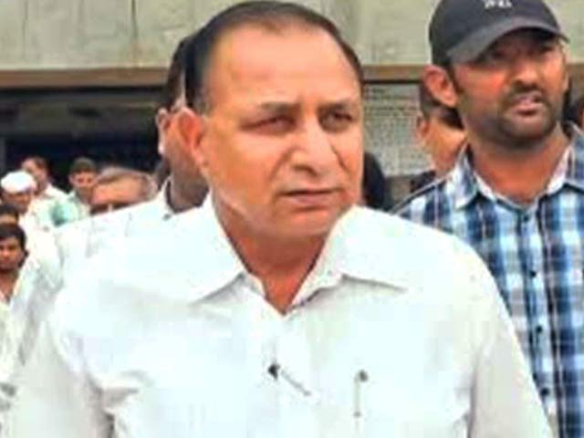 क्या नरेंद्र मोदी हटाएंगे अपने 'दागी' मंत्री को?