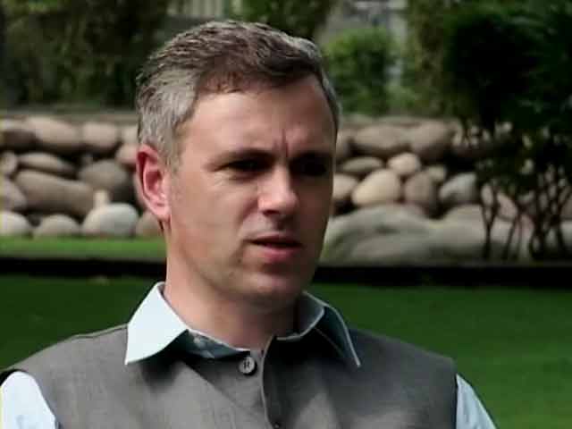 Video : Wheels within wheels in Kashmir, VK Singh's claims can't be brushed aside: Omar Abdullah