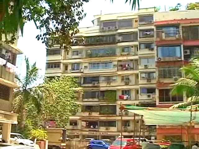 Mumbai: Supreme Court grants 4 weeks to Campa Cola compound residents to vacate flats