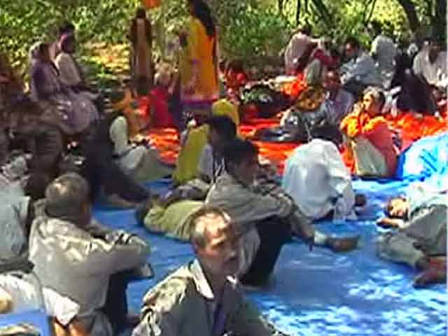 Videos : दिल्ली : बेघर हुए 135 लोगों को मिला नया आशियाना