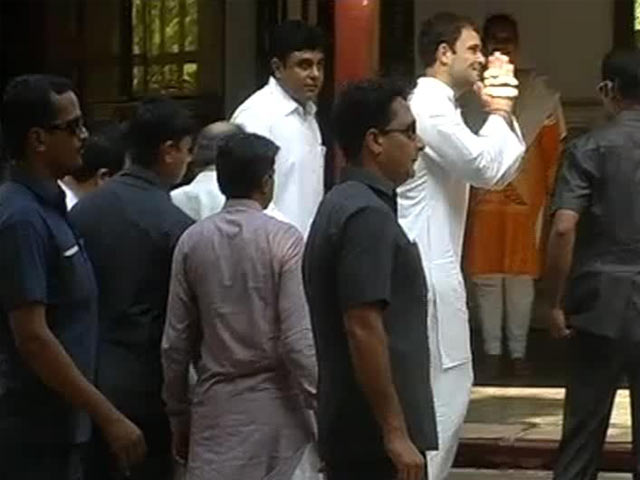 Video : Rahul Gandhi on Narendra Modi's turf today