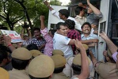 Telangana state cleared, Hyderabad shared capital; Seemandhra protests Telangana state cleared, Hyderabad shared capital; Seemandhra protests