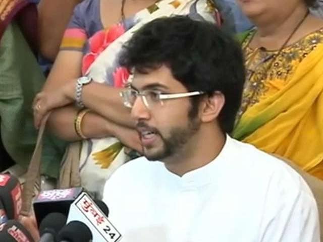 Video : Sena chief's son, Aditya Thackeray, seeks 'chilling time' for Mumbai