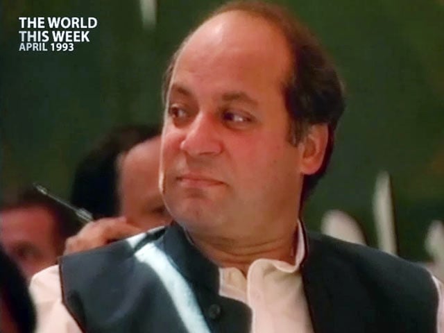 Video : The World This Week: Nawaz Sharif sacked in Pakistan (Aired: April 1993)