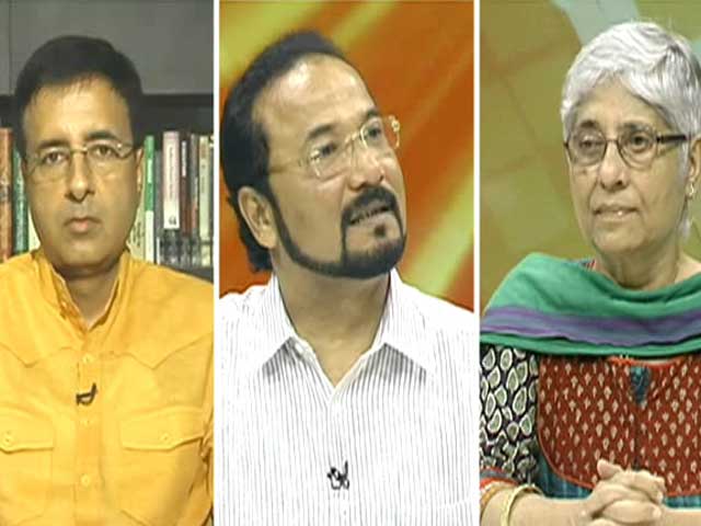 तेलंगाना पर आगे बढ़ी तकरार