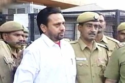 नैना साहनी तंदूर कांड : सुशील शर्मा की फांसी की सजा उम्रकैद में तब्दील नैना साहनी तंदूर कांड : सुशील शर्मा की फांसी की सजा उम्रकैद में तब्दील